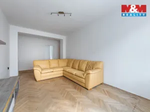 Prodej bytu 2+1, Bukovany, 51 m2