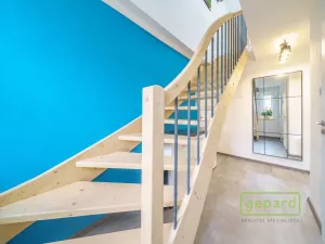 Prodej bytu 3+1, Karlovy Vary, Šumavská, 99 m2