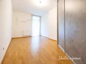 Pronájem bytu 3+kk, Praha - Veleslavín, Adamova, 84 m2