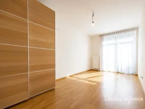 Pronájem bytu 3+kk, Praha - Veleslavín, Adamova, 84 m2