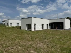 Pronájem domu na klíč, Chomutov, Březový vrch, 110 m2