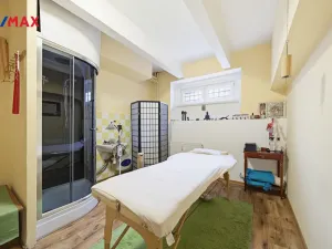 Prodej obchodního prostoru, Karlovy Vary, Jugoslávská, 142 m2