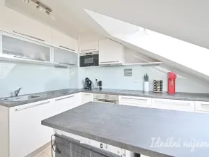 Pronájem bytu 2+1, Brno, Ponětovická, 62 m2