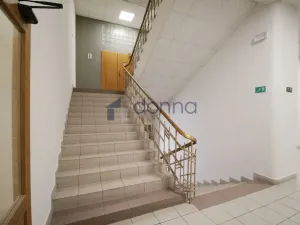 Pronájem kanceláře, Praha, U průhonu, 56 m2