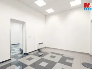 Prodej obchodního prostoru, Praha - Libeň, Sokolovská, 144 m2