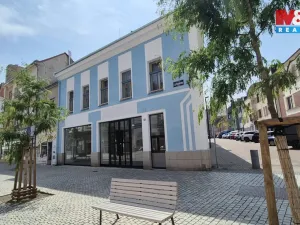 Pronájem obchodního prostoru, Kladno, Komenského, 121 m2