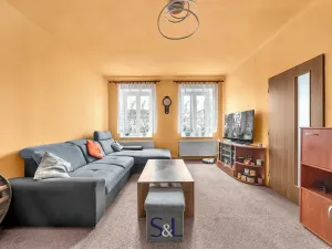 Prodej rodinného domu, Mimoň, nám. 1. máje, 256 m2