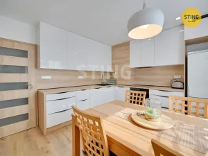 Pronájem bytu 2+1, Topolná, 71 m2