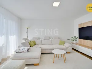 Pronájem bytu 2+1, Topolná, 71 m2