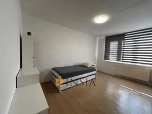 Prodej bytu 2+1, Roztoky, 51 m2