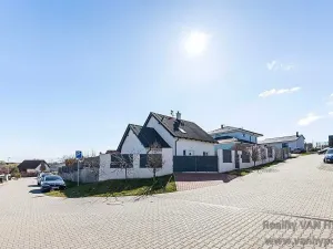 Prodej rodinného domu, Milovice, Zahradní, 95 m2