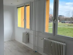 Prodej bytu 1+kk, Praha, Veltruská, 27 m2