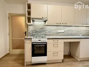 Pronájem bytu 2+1, Olomouc - Nová Ulice, tř. Míru, 51 m2