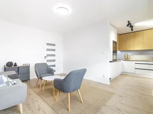 Prodej bytu 3+1, Ostrava, Ahepjukova, 67 m2