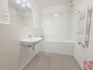 Pronájem bytu 2+kk, Praha - Žižkov, V zahrádkách, 55 m2