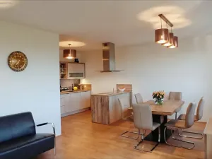 Pronájem bytu 3+kk, Praha - Smíchov, U Dívčích hradů, 93 m2