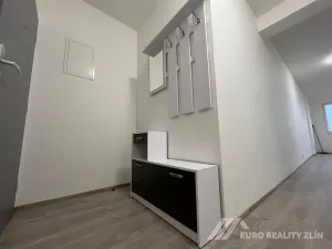 Pronájem bytu 2+kk, Fryšták, Komenského, 58 m2