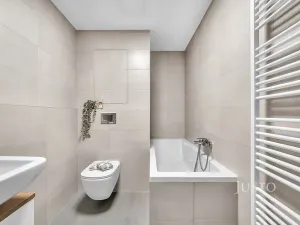 Prodej bytu 2+kk, Praha - Uhříněves, Oty Bubeníčka, 45 m2