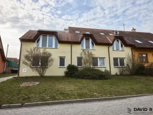 Prodej bytu 2+kk, Rajhrad, Komenského, 49 m2