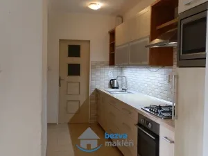 Pronájem bytu 3+kk, Pardubice, Jilemnického, 58 m2