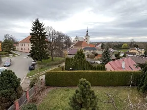 Pronájem bytu 2+kk, Holohlavy, Dlouhá, 38 m2