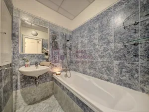 Pronájem bytu 4+1, Jindřichův Hradec - Jindřichův Hradec V, Kosmonautů, 87 m2