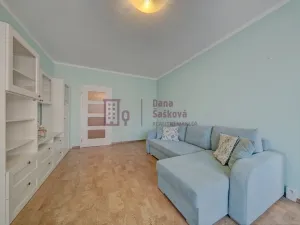 Pronájem bytu 4+1, Jindřichův Hradec - Jindřichův Hradec V, Kosmonautů, 87 m2