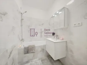 Prodej bytu 3+1, Jindřichův Hradec - Jindřichův Hradec IV, Jakubská, 68 m2