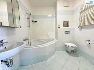 Pronájem bytu 2+kk, Praha - Letňany, Pavla Beneše, 60 m2