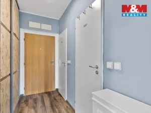 Pronájem bytu 2+kk, Hostivice, B. Němcové, 52 m2