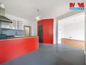 Prodej bytu 2+1, Praha - Libeň, U libeňského pivovaru, 81 m2