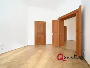 Pronájem kanceláře, Praha - Holešovice, Dukelských hrdinů, 146 m2