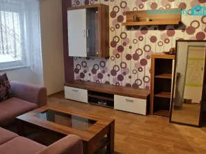 Pronájem bytu 2+kk, Karlovy Vary, Sokolovská, 44 m2