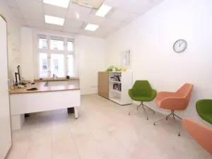 Pronájem kanceláře, Praha - Smíchov, Bozděchova, 213 m2