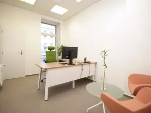 Pronájem kanceláře, Praha - Smíchov, Bozděchova, 213 m2