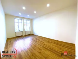 Pronájem bytu 2+1, Opava - Město, Kolářská, 63 m2