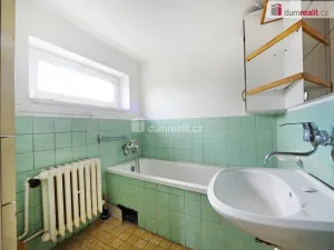 Prodej rodinného domu, Libiš, B. Němcové, 150 m2