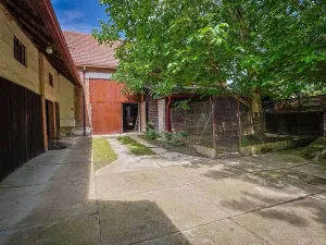 Pronájem rodinného domu, Hajany, 158 m2