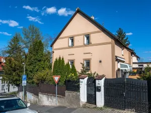 Prodej rodinného domu, Praha, Nad Zlíchovem, 182 m2