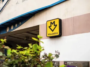 Prodej pozemku pro bydlení, Praha - Hloubětín, Mochovská, 901 m2