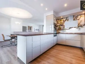 Pronájem bytu 3+kk, Praha - Malešice, Nad úžlabinou, 130 m2