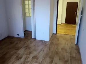 Pronájem kanceláře, Praha - Libeň, Sokolovská, 32 m2