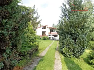 Prodej rodinného domu, Hrádek, 145 m2