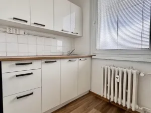 Pronájem bytu 1+kk, Praha - Modřany, Pejevové, 30 m2
