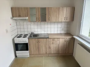 Pronájem bytu 1+1, Zlín, Nad Stráněmi, 32 m2