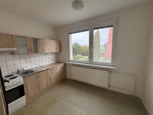 Pronájem bytu 1+1, Zlín, Nad Stráněmi, 32 m2