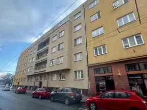 Prodej bytu 3+1, Pardubice - Zelené Předměstí, Sladkovského, 77 m2