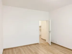 Pronájem bytu 2+1, Praha - Bubeneč, U zeměpisného ústavu, 46 m2