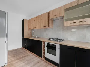 Prodej bytu 3+1, Brno - Líšeň, Štefáčkova, 74 m2