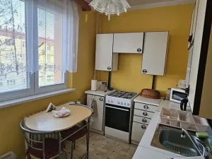 Prodej bytu 2+1, Kroměříž, Velehradská, 57 m2